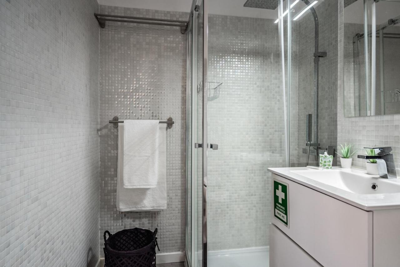Akicity Penha Ebony Lissabon Exterior foto